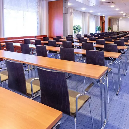 Hotelli Scandic Koskipuisto 4*