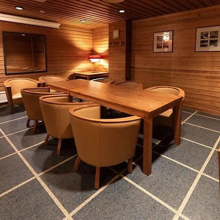 Scandic Koskipuisto 탐페레