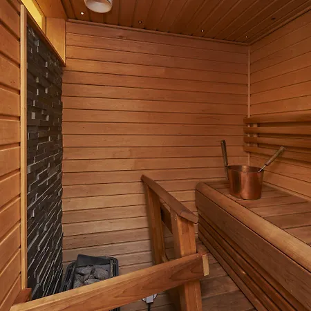 호텔 Scandic Koskipuisto 탐페레