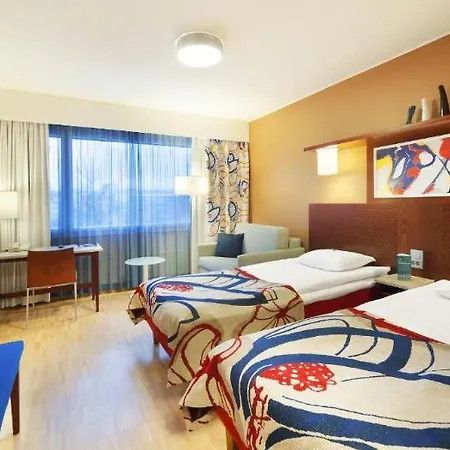Scandic Koskipuisto 4* 탐페레