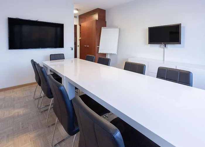 Scandic Koskipuisto 4* تامبير